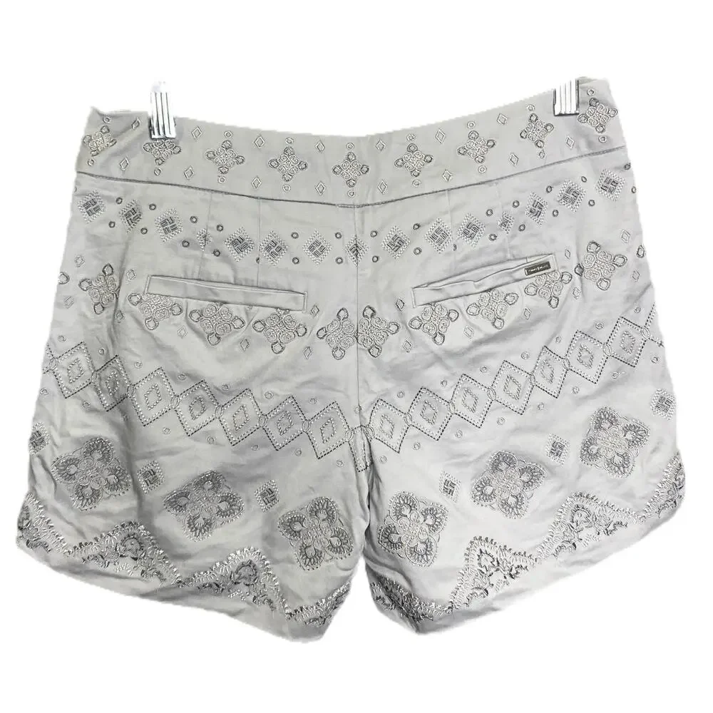 White House‎ Black Market Women's Sz 0 Shorts Chino Gray Embroidered Floral